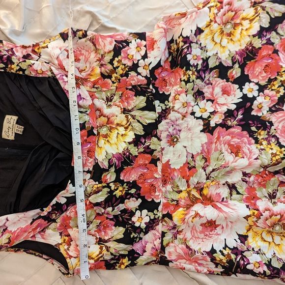 Lindybop Ophelia a line swing dress floral rose pattern retro pinup sz l… - Picture 4 of 6